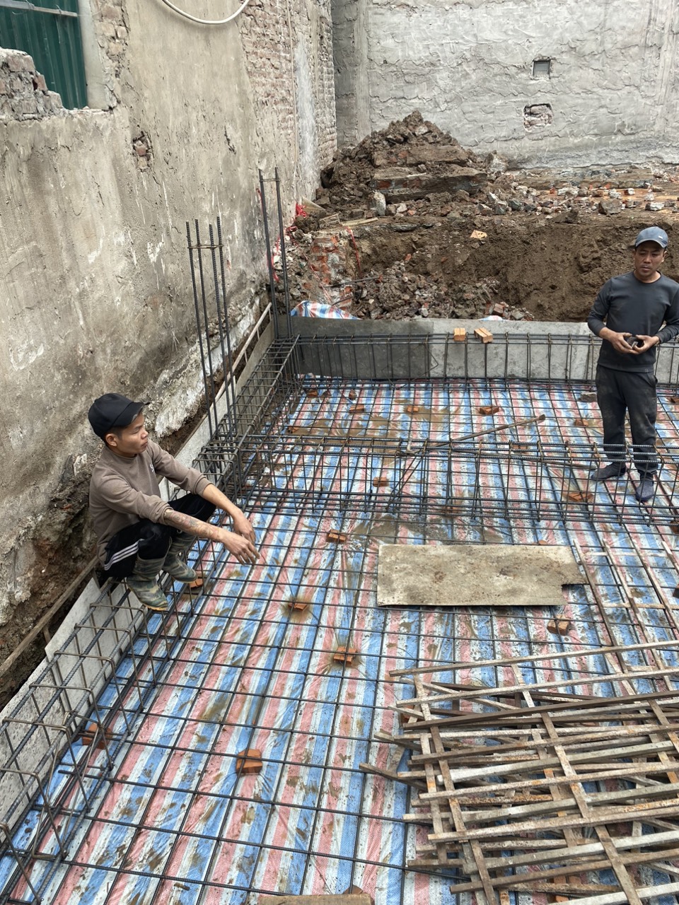 Miêu Nha, Tây Mỗ, Nam Từ Liêm: căn 30m2 xây 5 tầng giá 3.45 Tỷ