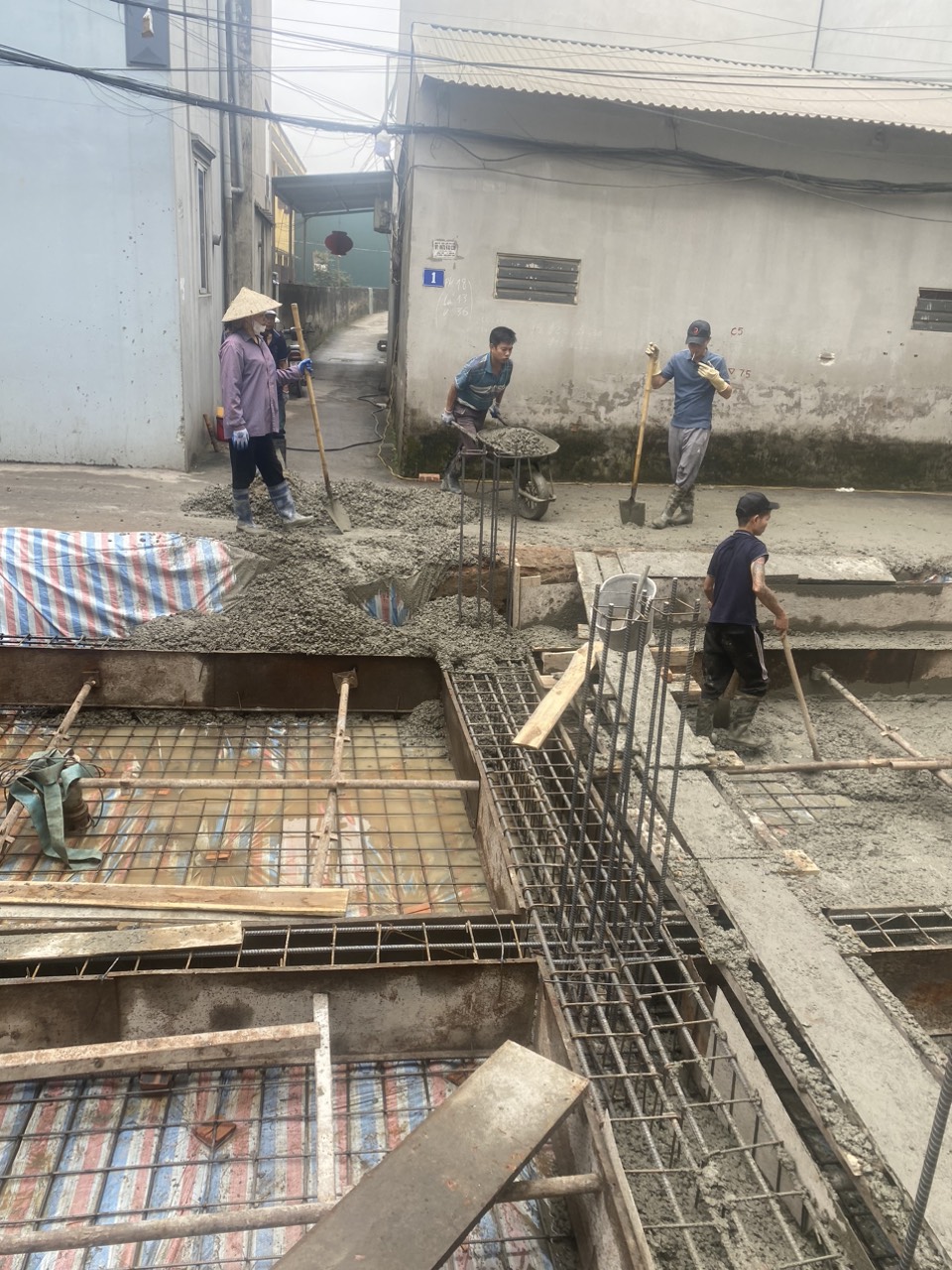 Miêu Nha, Tây Mỗ, Nam Từ Liêm: căn 30m2 xây 5 tầng giá 3.45 Tỷ