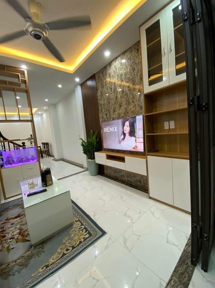 Quang Trung Hà Đông: 32m2 xây 5 tầng có nội thất. Giá chào bán 4.65Tỷ
